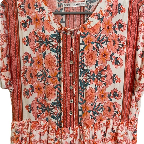 Saints +secrets romper floral half button front. Rayon size us 4 Small. - Picture 2 of 11